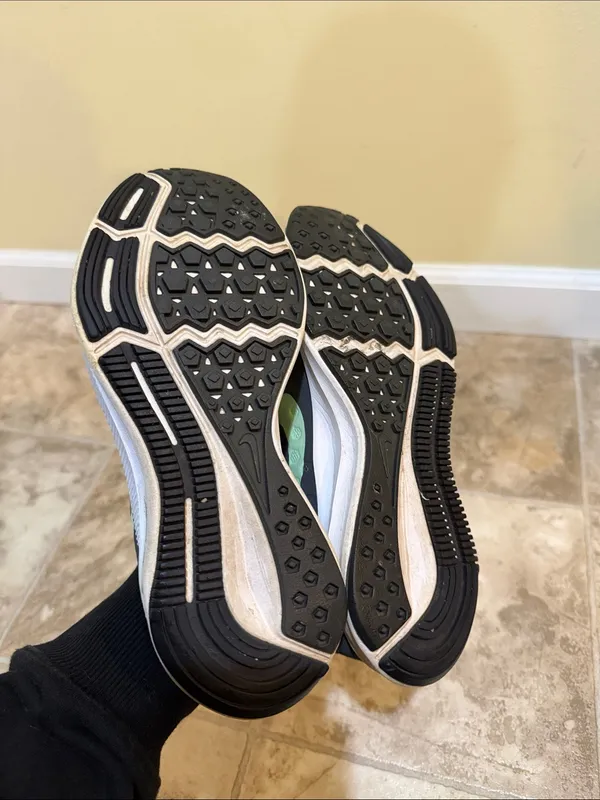 Women’s Nike Downshifter 7 Stealth Grey with Mint Running Shoes - Image 5