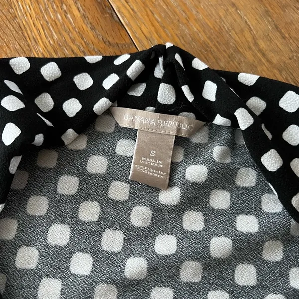 Banana republic dress top - Image 4