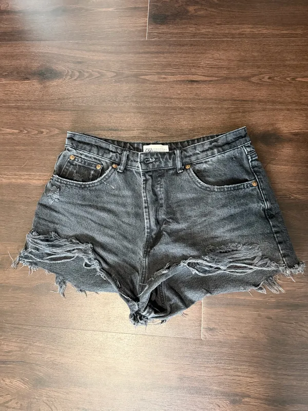 Zara Black Distressed Denim Shorts - Image 2
