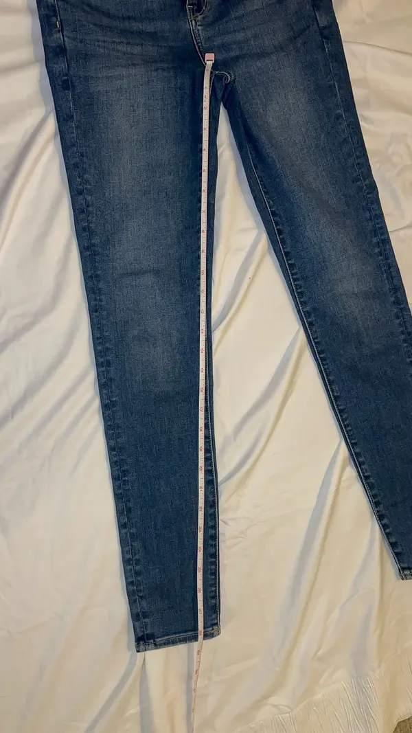 American Eagle Hi-Rise Jegging Jeans Size 4 Regular Medium Wash - Image 8