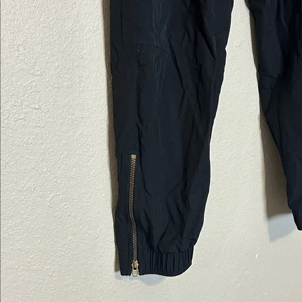 Albion Fit Jetsetter joggers with Gold‎ Zippers black Size XS - Image 5