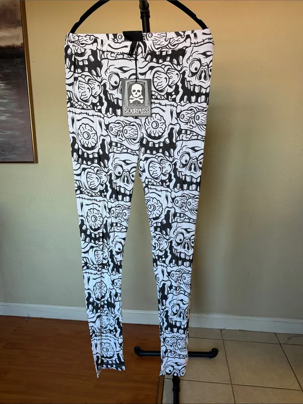 NWT White & Black Melting Monsters Leggings size L‎ - Image 2