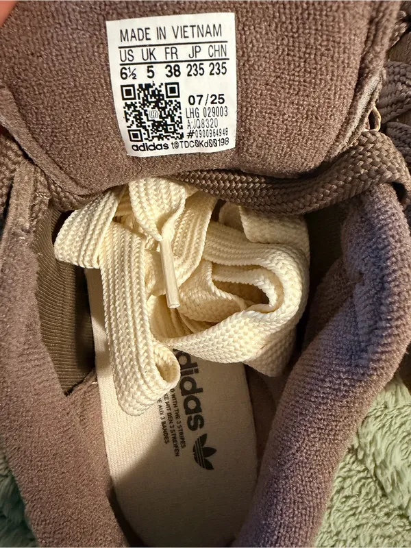 Adidas Campus 00s sneakers 6.5 - Image 3