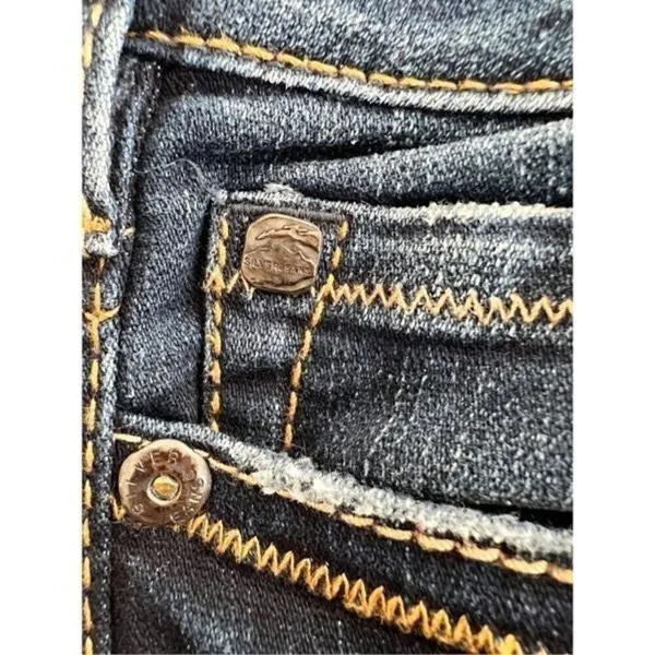 Silver jeans Co boots cut jeans size 28 - Image 8
