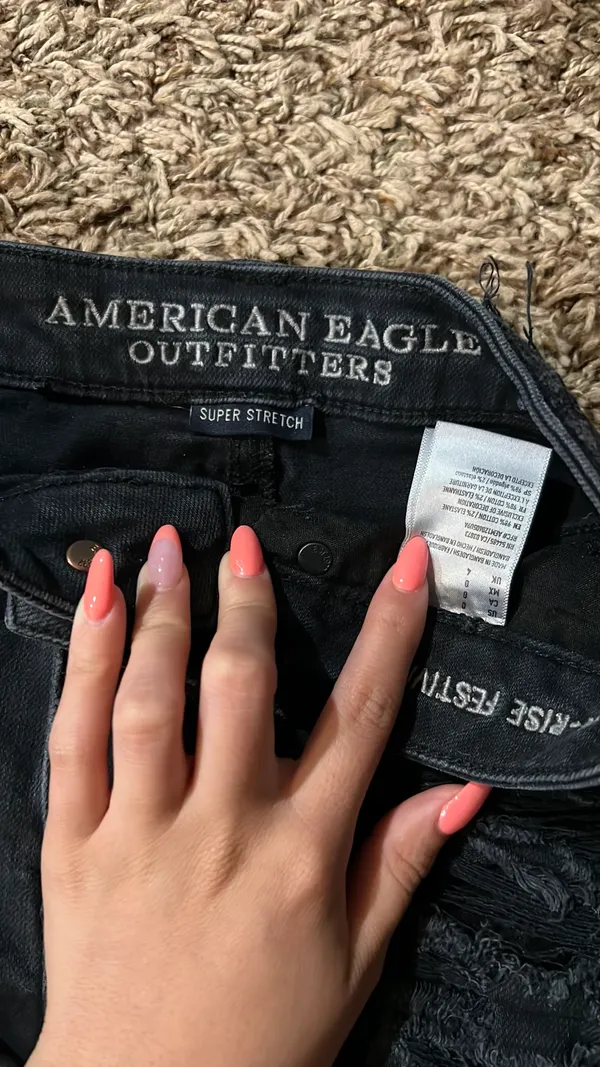 Outfitters Black Shorts - Image 2