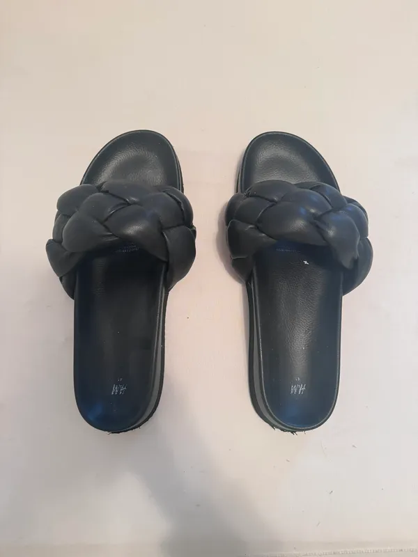 H&M Black Platform Sandals - Image 2