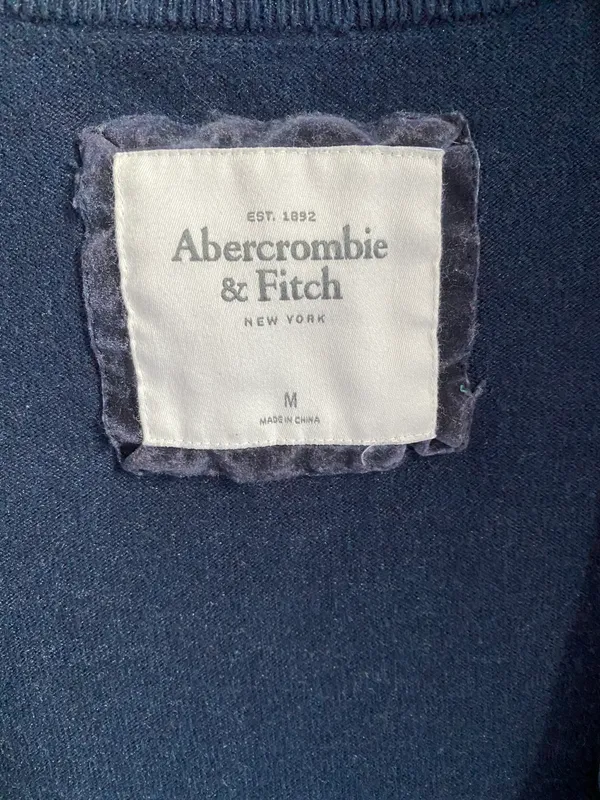 Abercrombie Cardigan - Image 4