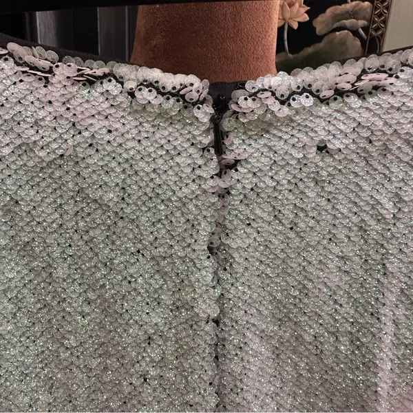 Revolve x NBD Fully Sequined Iridescent Green/Silver Skort Size Medium - Image 8