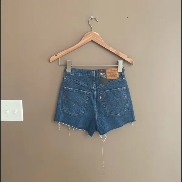 NWT Levi’s Ribcage Short‎ in Charleston Chill Size 28 - Image 6