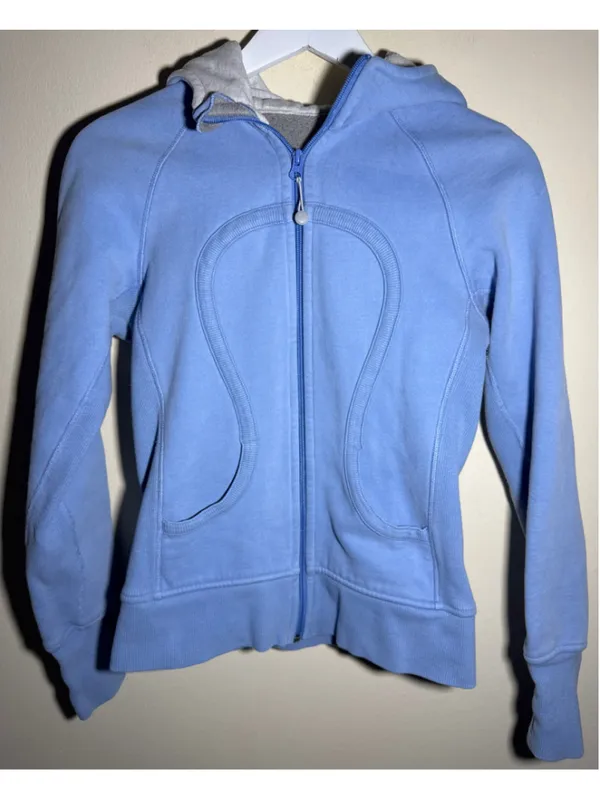 Women's Lululemon Scuba Hoodie Size 6 Baby Blue - Image 3