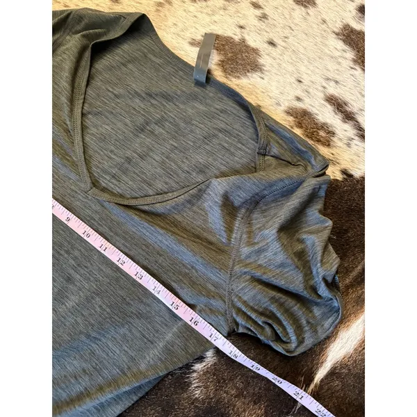 Vuori All Day Romper NWT Size extra Small In Gray - Image 6