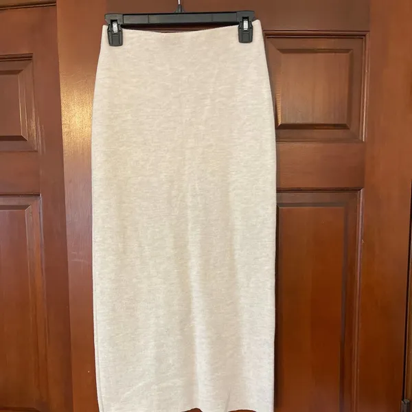 Zara pull on sweater pencil skirt - Image 4