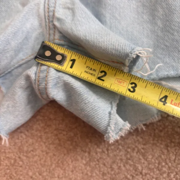 Levis 501 Original‎ High Rise Jean Shorts Light Wash Embroidered Flower 32 NEW - Image 7
