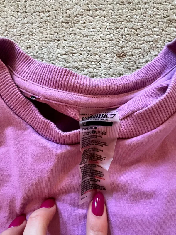 Gymshark Cropped Sweatshirt - Image 3