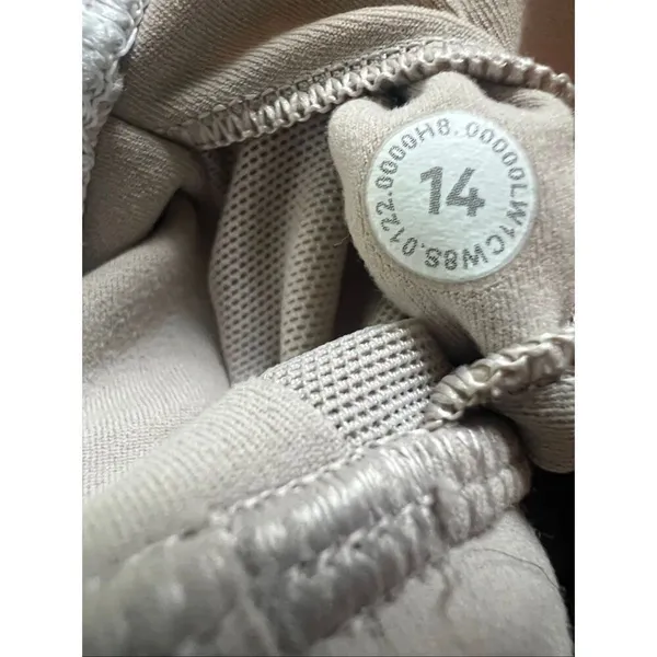 Lululemon White Align Cropped Athletic Tank Size 14 - Image 5