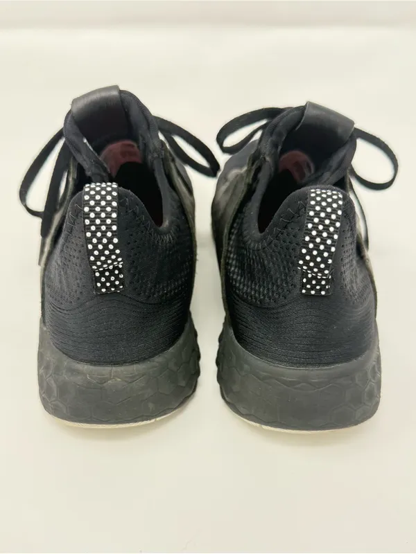 New Balance Disney Minnie Mouse Polka Dot Edition Black Athletic Sneakers Size 9 - Image 3