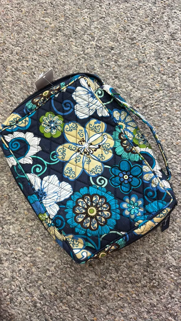 Vera Bradley Bible Bag - Image 4