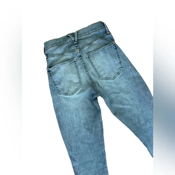 Veronica Beard High Rise Jeans, Light Wash Distressed, Size 26 - Image 6
