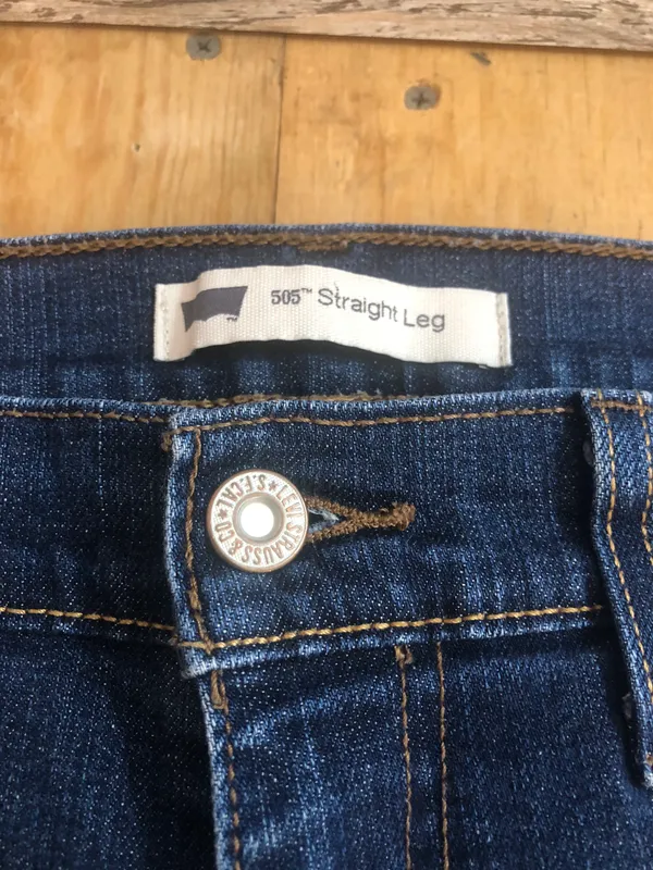 Levi's Vintage Women’s 505 Straight Leg Jeans SZ W28 L30 99% Cotton In EC - Image 8