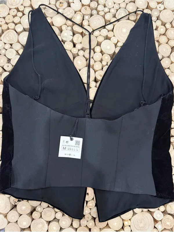 Zara plunge neck velvet V-Neck Sleeveless Top/vest. NWT Sz MD - Image 7