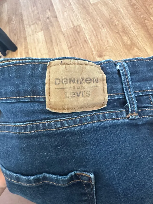 Levi’s Jeans - Image 4