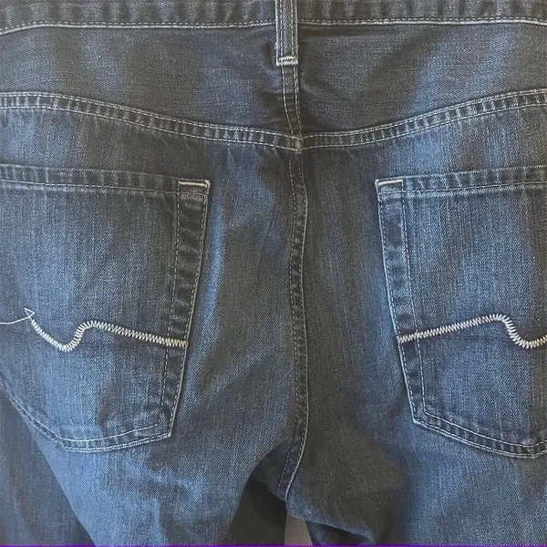 7 For All Mankind woman’s skinny style jeans size 36 - Image 10