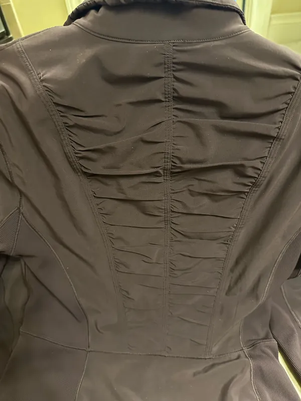 Lululemon Jacket Full-Zip  - Image 3
