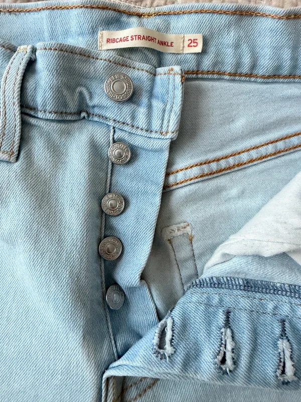 Levi’s Jeans Ribcage Straight Ankle - Image 2