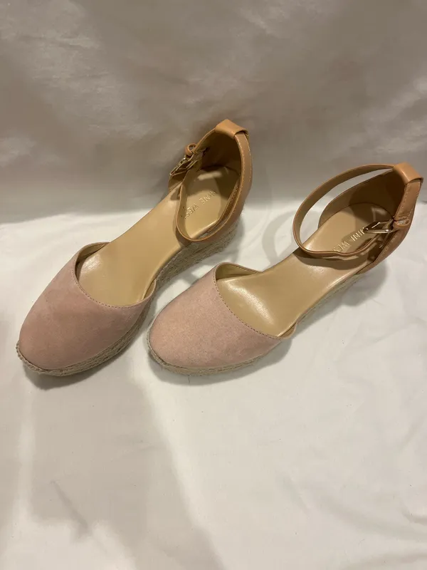 Nine West Platform Sandals - Image 2
