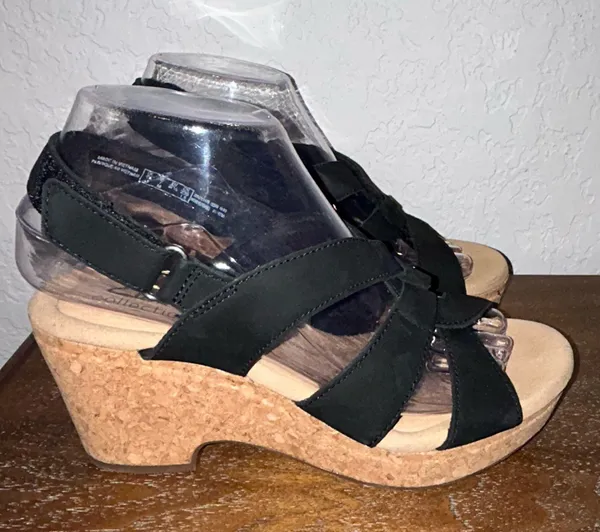 Clarks Collection Self-Attached Sling Back Cork Platform Wedge Sandal Shoes Size 7 - Image 2
