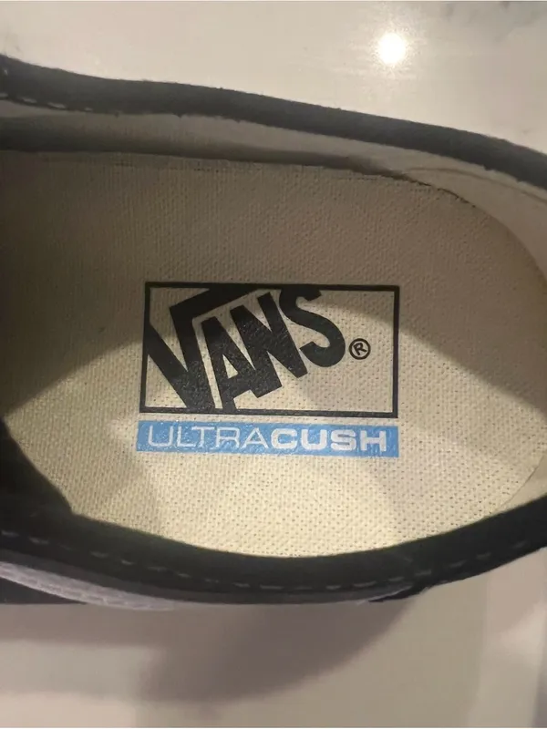New Vans Old Skool Black Unisex Sneaker Canvas Shoes Women Size 8 Men’s Size 6.5 - Image 8