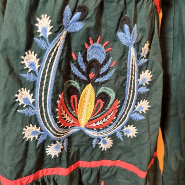 Anthropologie Let Me Be Embroidered Tunic‎ Dress Green Boho Peasant Medium - Image 4