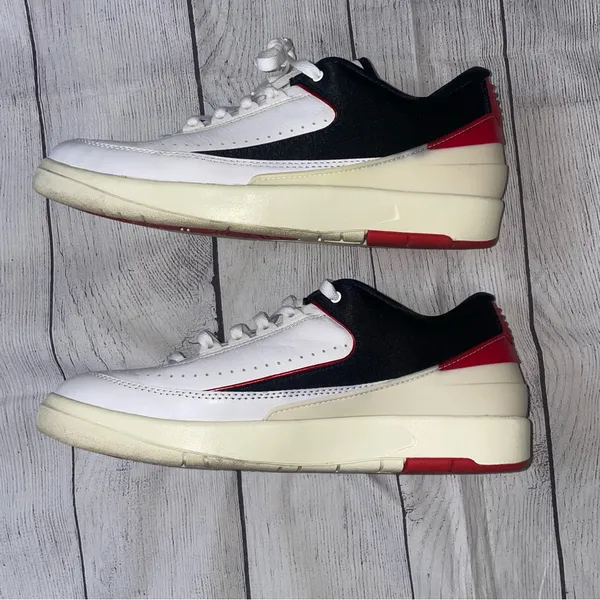 Nike Air Jordan 2 Retro Low "Chicago Twist" sneakers - Image 2