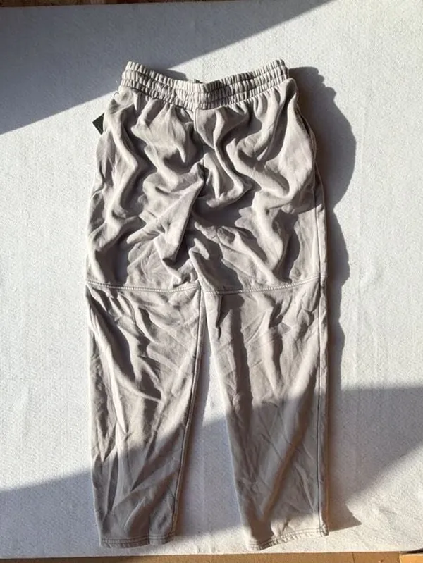 & everything Women's Elastic Waist Casual Sweatpants in Light Brown - Image 4