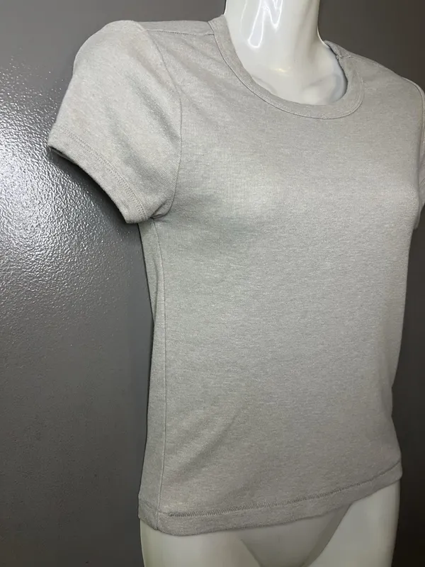 BDG Shirt Womens Medium Gray Solid Crew Neck Short Sleeve Fitted Basic Tee Top - Image 3