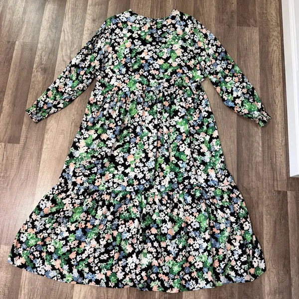 H&M Floral Maxi Dress, Size M‎ - Image 8