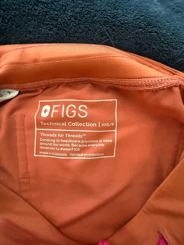 FIGS Zomora Jogger Scrub Pants limited edition - Image 2
