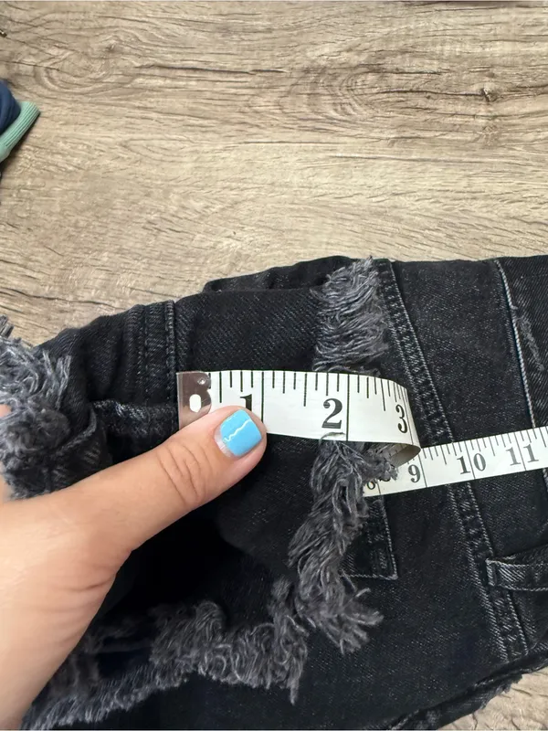 Free People Lasso Short‎ in Washed Black size 31 - Image 5