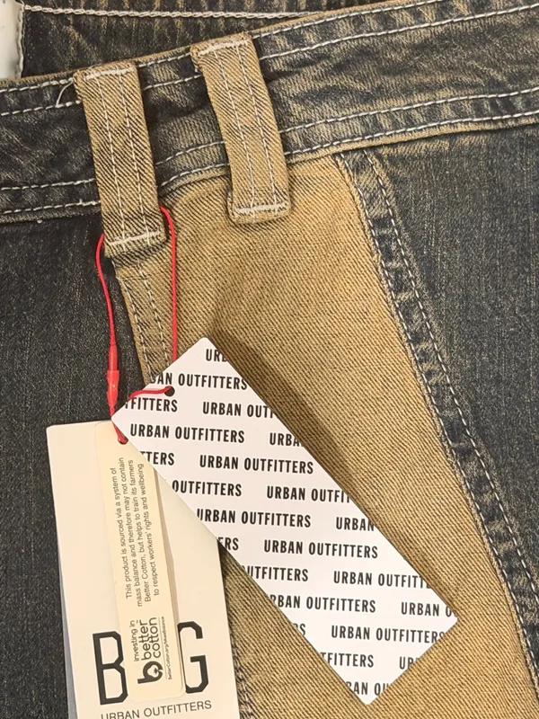 NWT Urban Outfitters Wide-Leg Jeans in Dark Wash with Tan Inset - Image 9