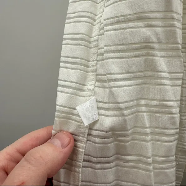 Lululemon Meet Halfway Tie‎ Tank *Striped in White Size S - Image 7