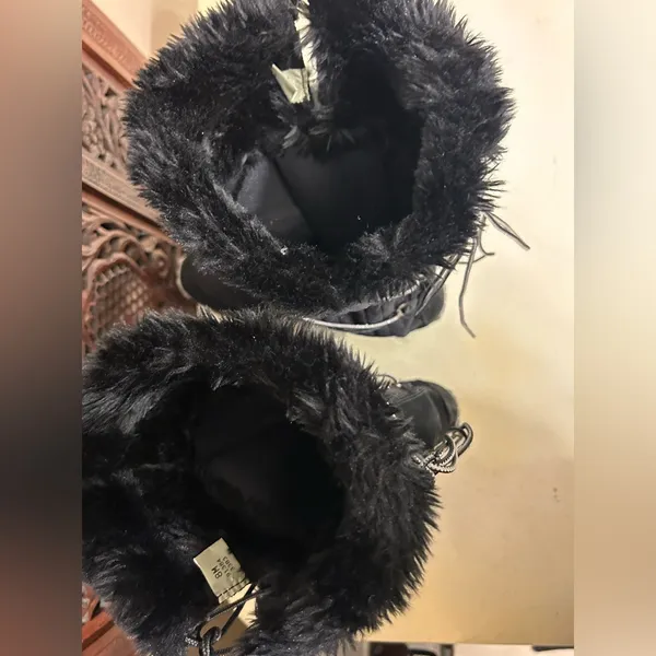 Timberland Boots Womens 8 Black Knee High Pom Pom Lace Up Winter Snow - Image 6