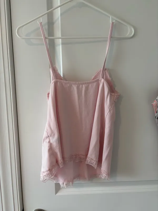 Pink lace flowy tank - Image 3