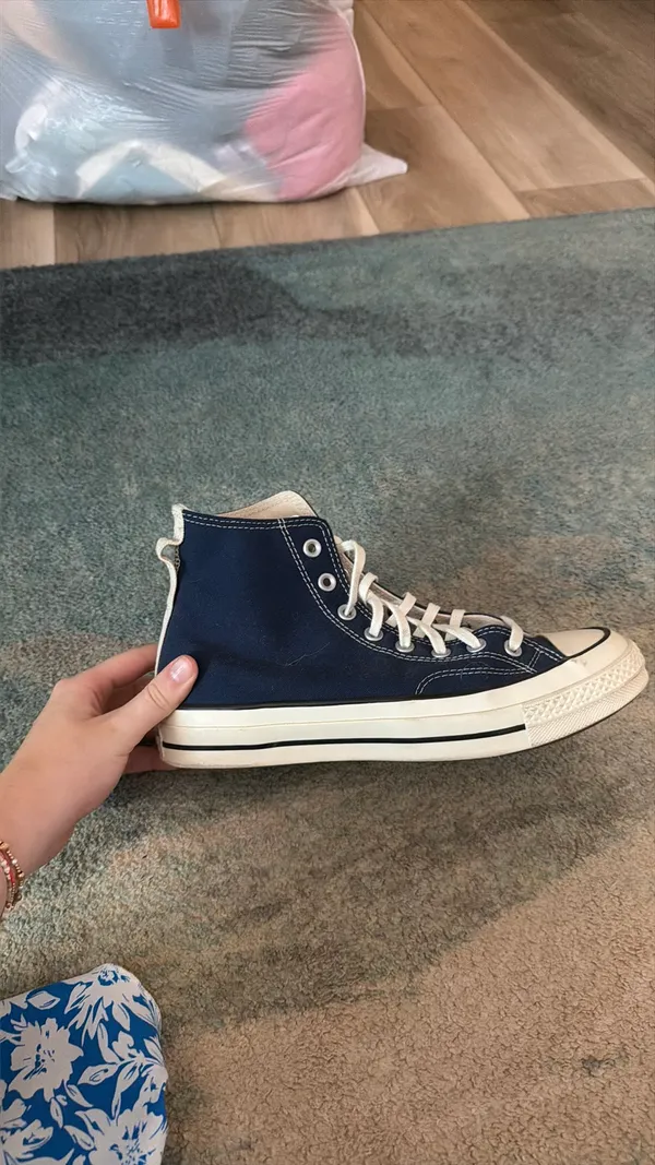 Converse Navy Chuck Taylor All Star Women’s Size 9.5 - Image 7