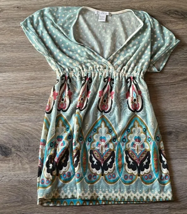 Charlotte Russe Pastel Paisley Tunic Size Small - Image 3