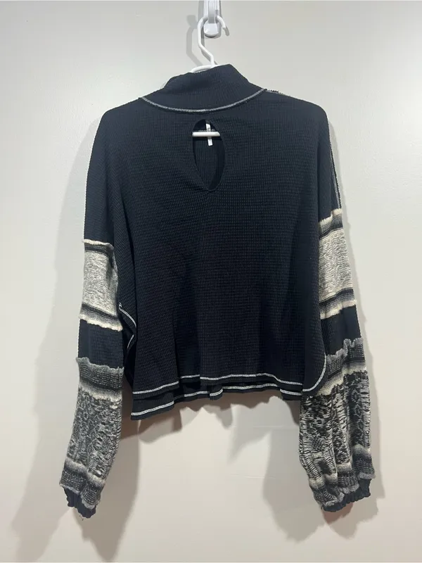 Free People Black Northern Lights Mock Neck Top Size Small - Image 6