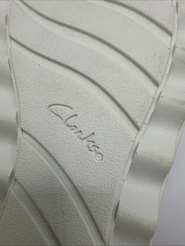 NWOB Clarks Collection Sharon Ranch White Leather Loafers Wedge Shoes Size 5 - Image 9