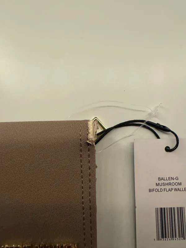 Steve Madden Wallet - Image 2