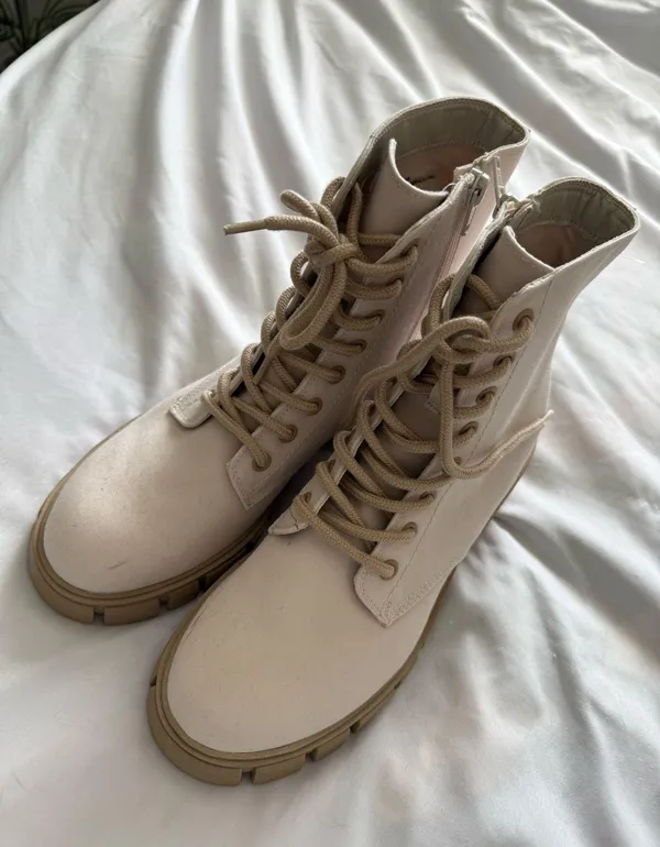 Brown Target Boots Lace-Up - Image 3