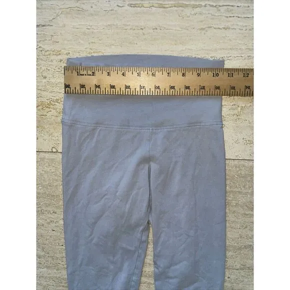 Aritzia TNA Grey‎ Leggings Size XS Style CSJ3-60119-19 - Image 2