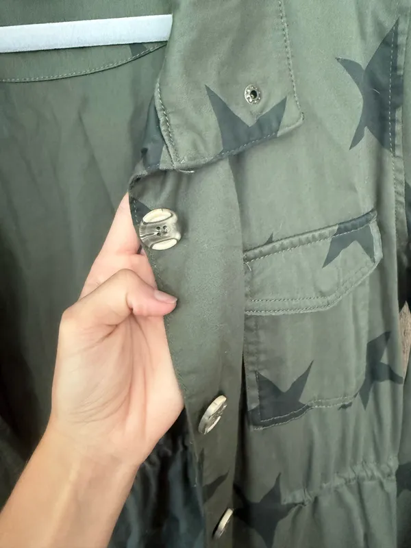 Knox Rose Button-Up Shirt - Image 5